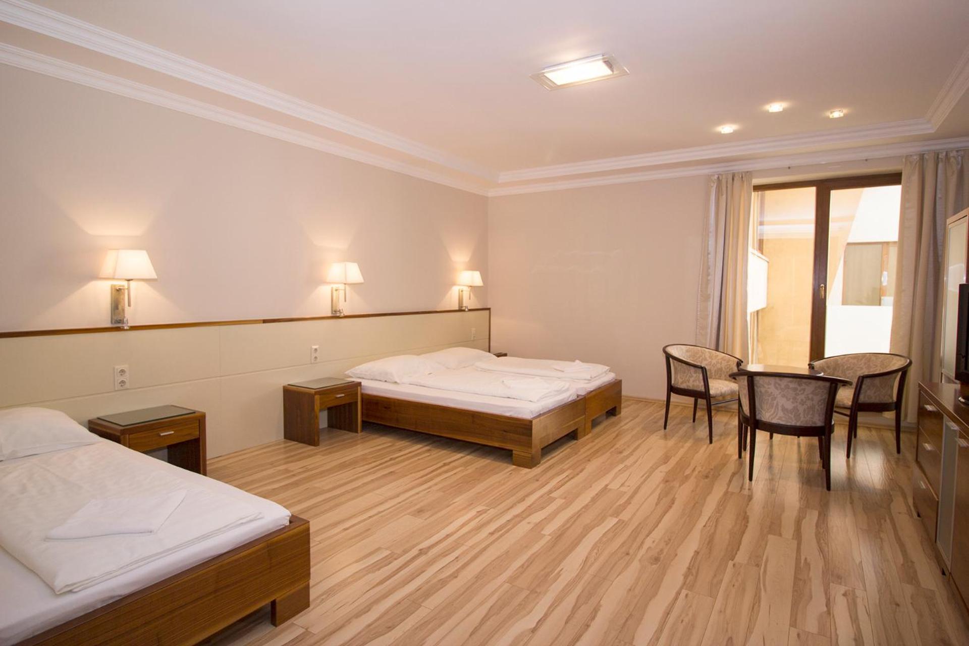 Dabas Hotel Esterno foto